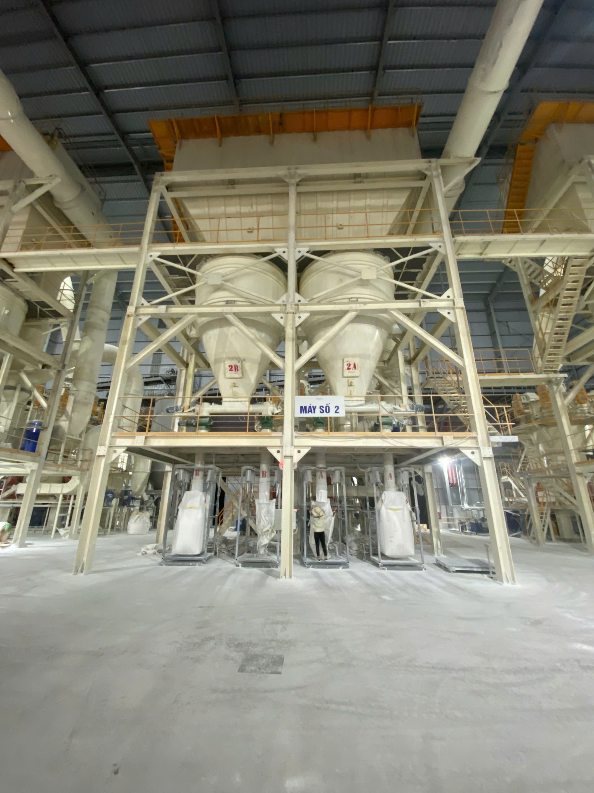 may-nghien-thuy-luc-so-2-nha-may-polyfill-yen-bai